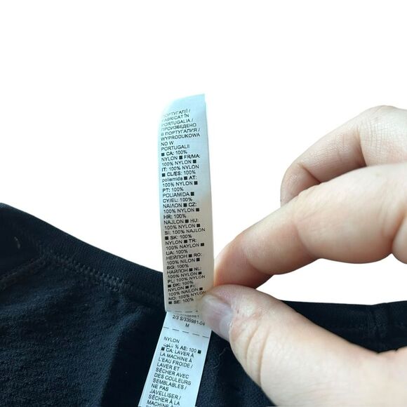 Athleta Women’s M Short Sleeve Foothill Perforated Tee‎ Shirt Black Running Gym - Picture 7 of 9